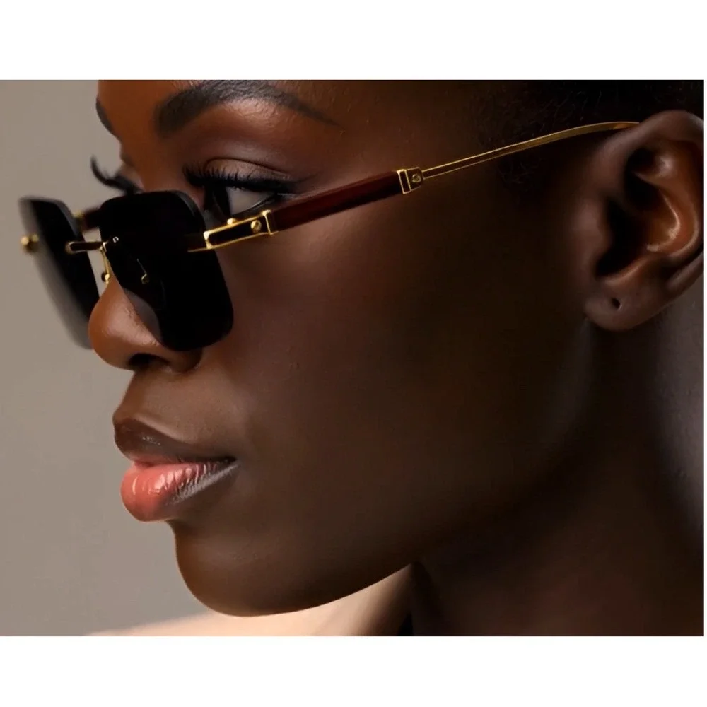 N/A stylish rimless